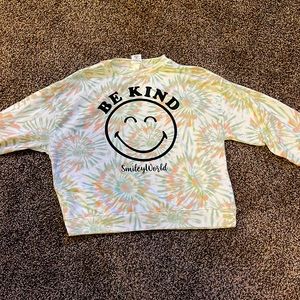 EUC-Be Kind Smiley World sweatshirt size Med